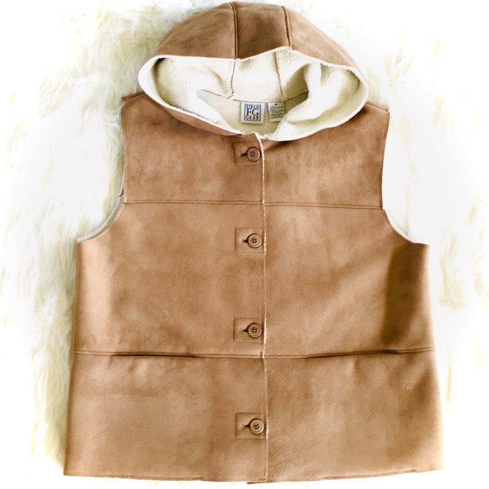 Field Gear Hooded Vest